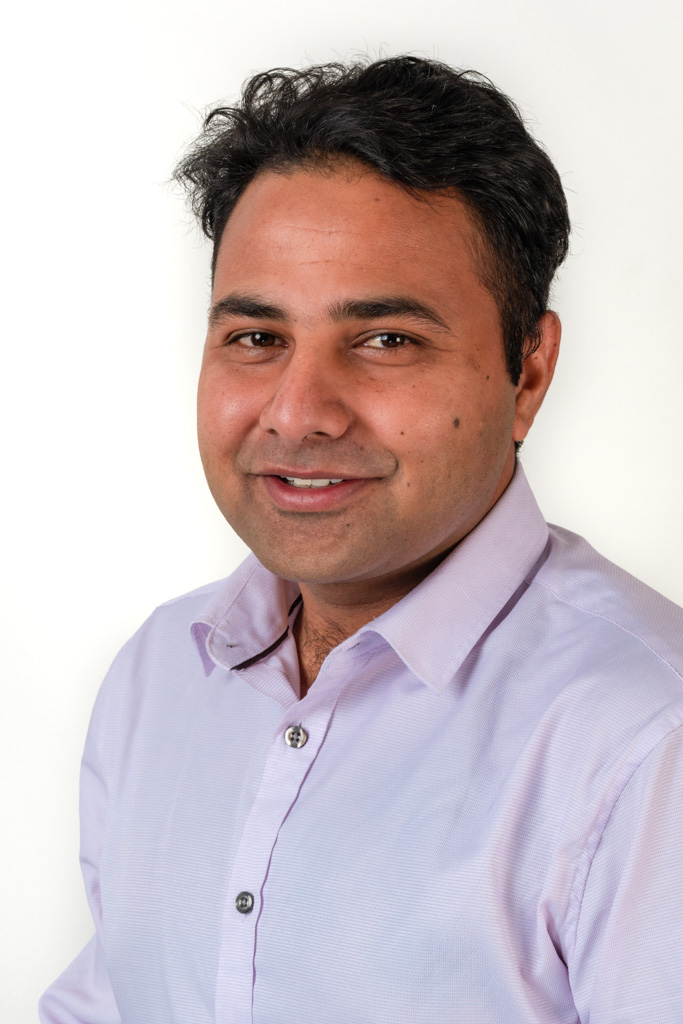 Professional migration agent